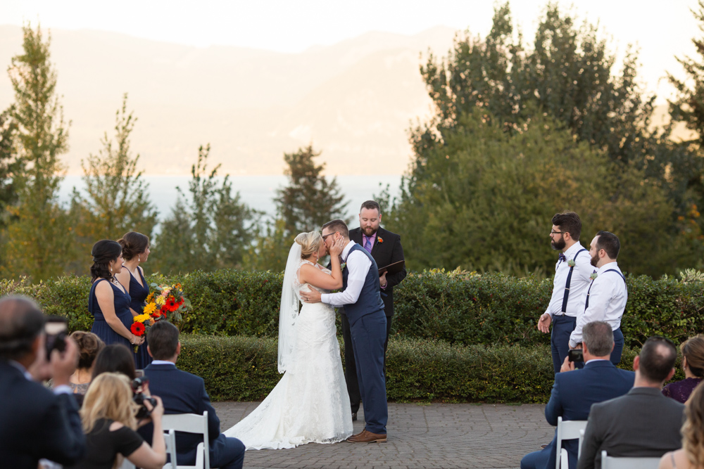 Portland-Skamania-Lodge-Wedding-45.jpg