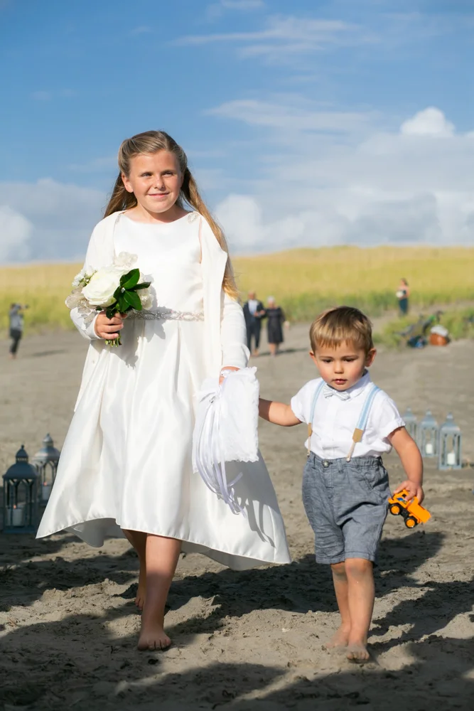 DanRice-Gearhart-Oregon-Beach-Wedding_064.jpg