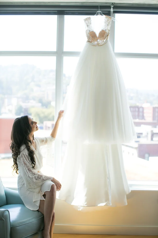 DanRice-Portland-ArtMuseum-Wedding_007.jpg