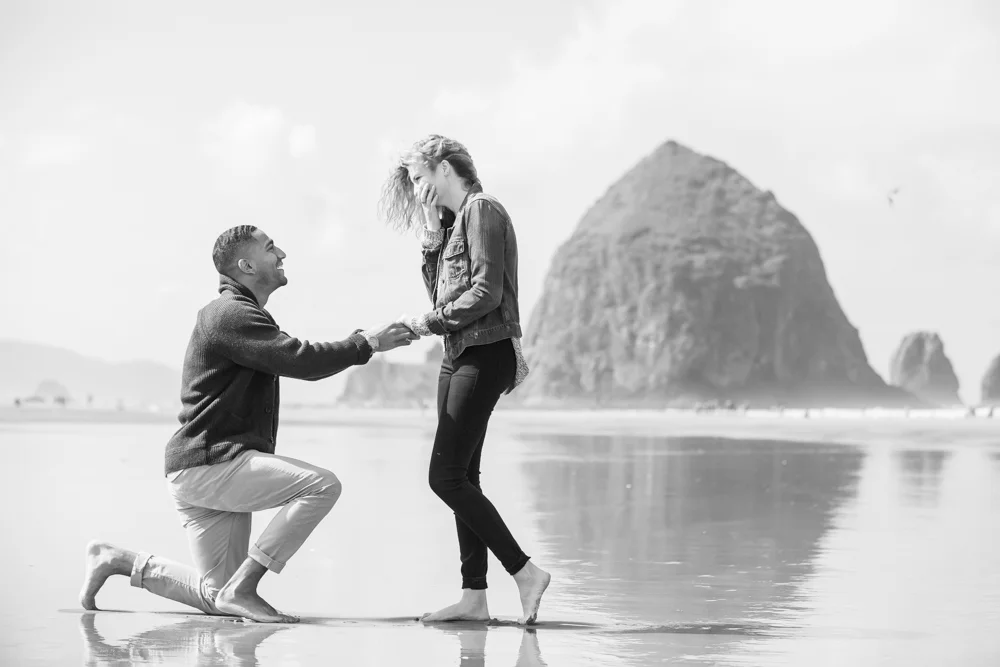 CannonBeach-Proposal-Photograher_004.jpg