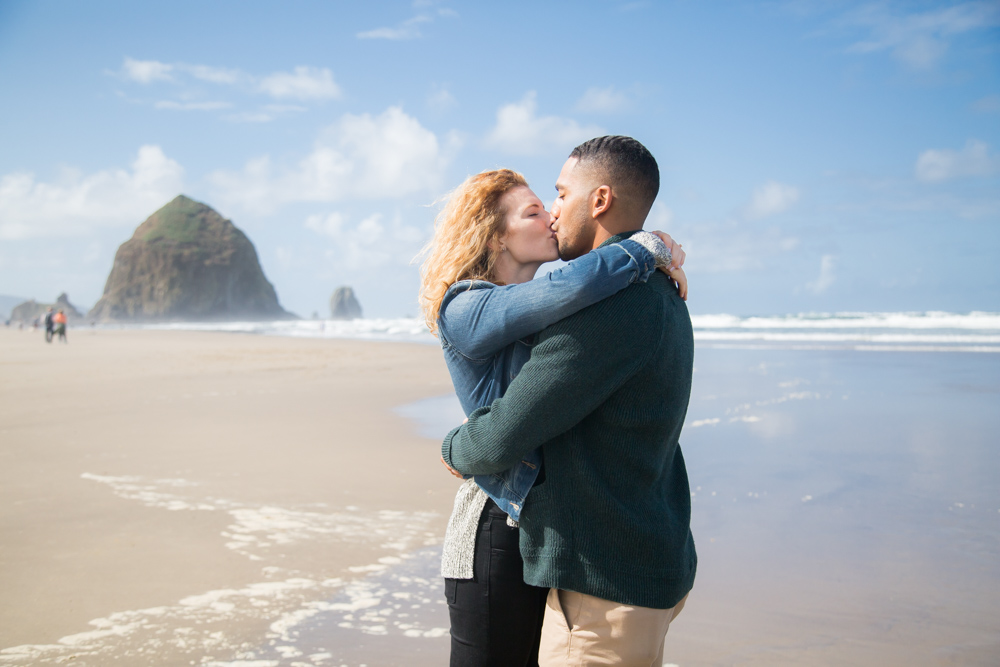 CannonBeach-Proposal-Photograher_021.jpg