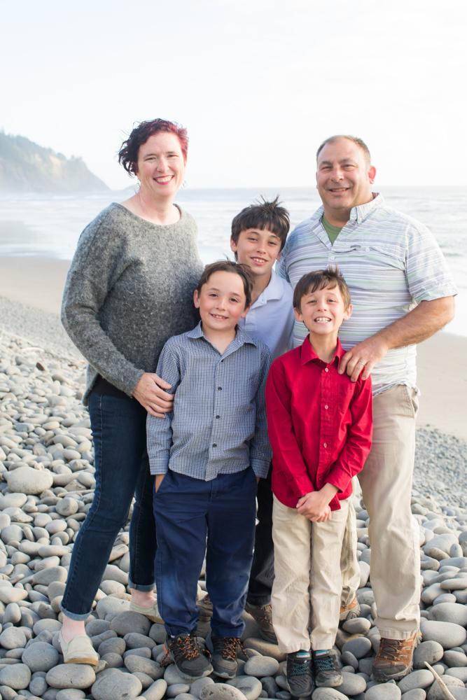 DanRice-Oregon-Family-Beach_025.jpg