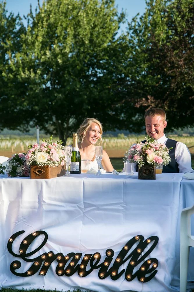 Oregon-Wedding-AtavistaFarm19_0129.jpg
