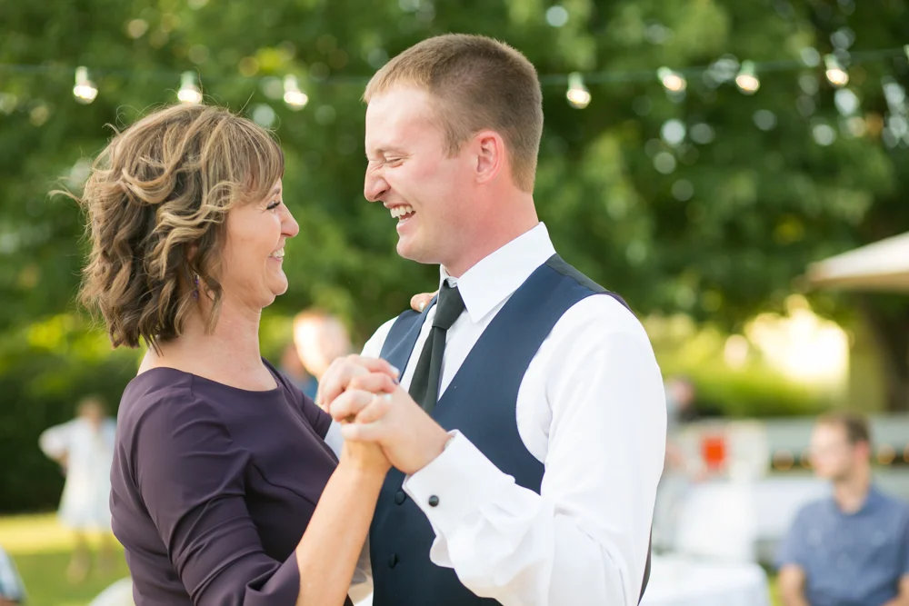 Oregon-Wedding-AtavistaFarm19_0142.jpg
