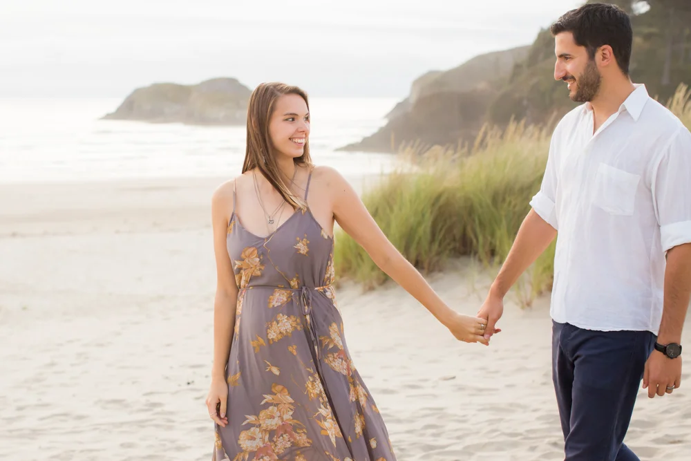 Cannon-Beach-Oregon-Engagement-DanRice_006.jpg