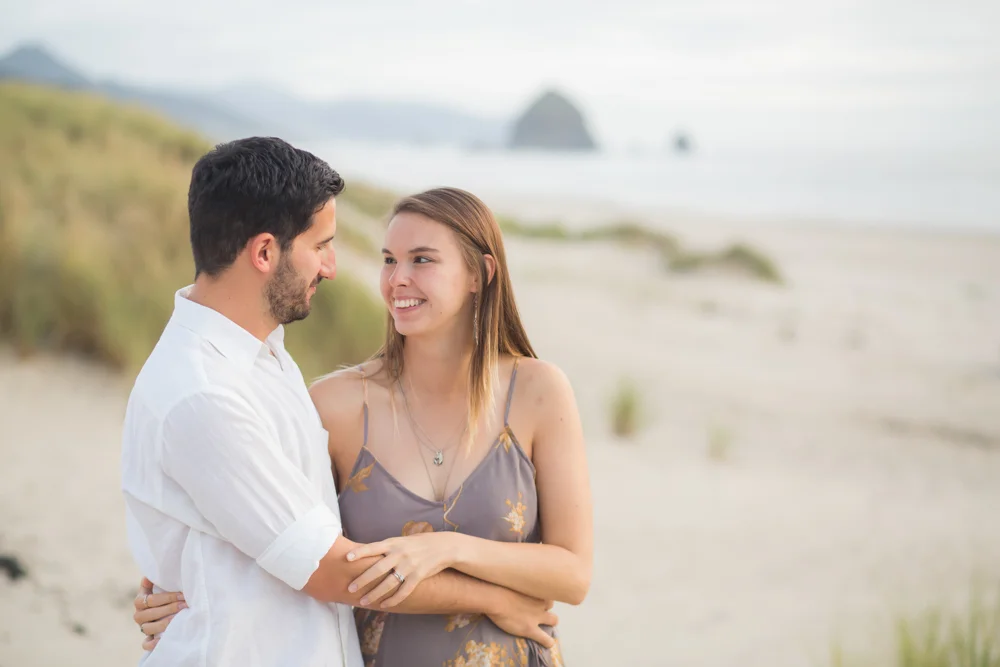 Cannon-Beach-Oregon-Engagement-DanRice_011.jpg