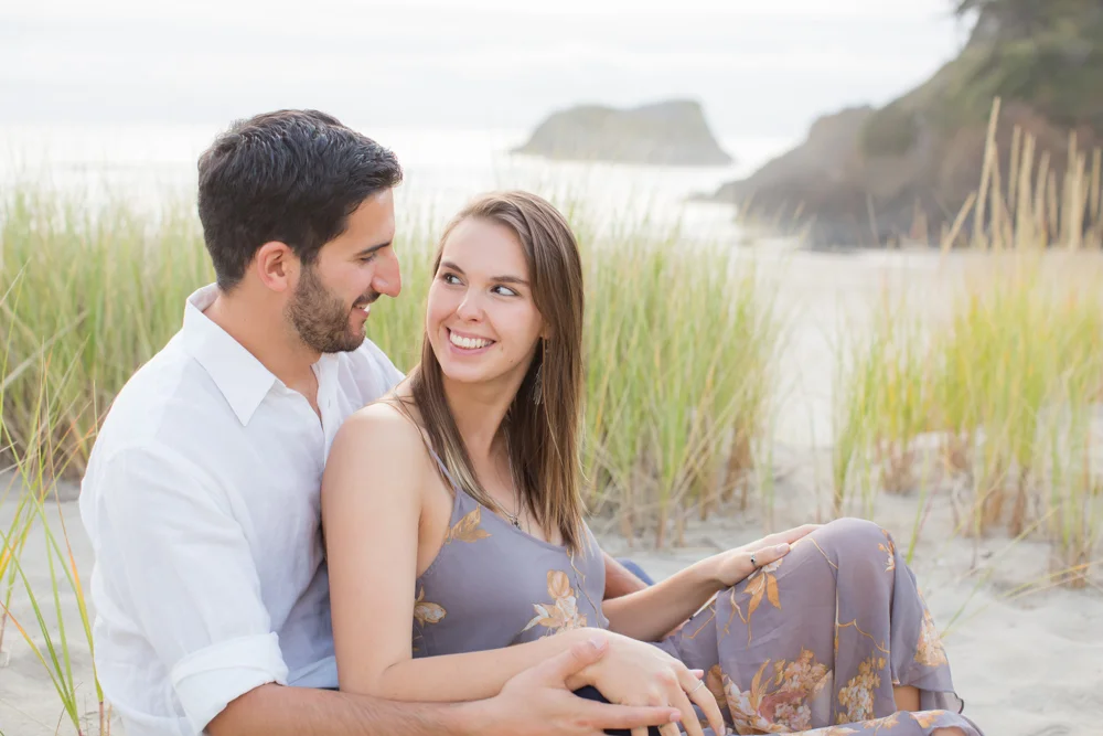 Cannon-Beach-Oregon-Engagement-DanRice_014.jpg