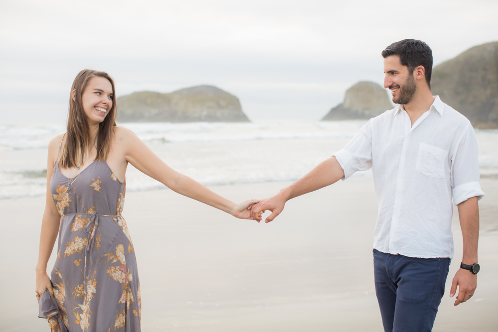 Cannon-Beach-Oregon-Engagement-DanRice_027.jpg