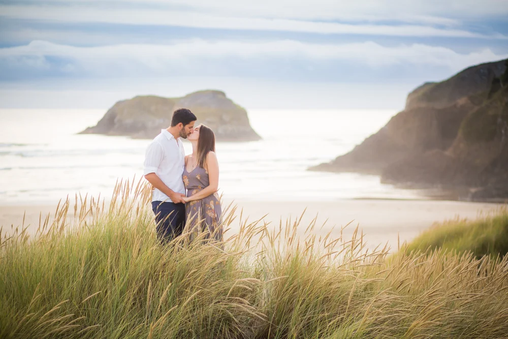 Cannon-Beach-Oregon-Engagement-DanRice_009.jpg