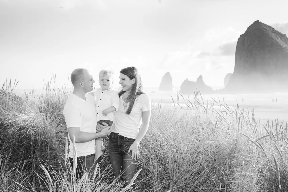 Cannon-Beach-Oregon-Family-Photographer-DanRice_001.jpg