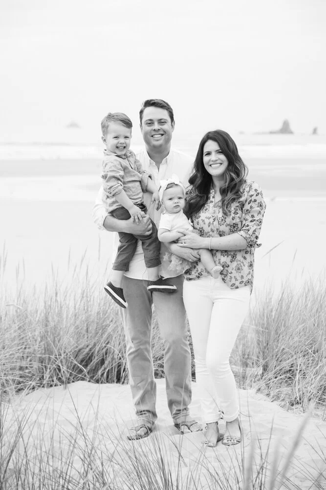 CannonBeach-Oregon-Family-Photographer-DanRice19_0003.jpg