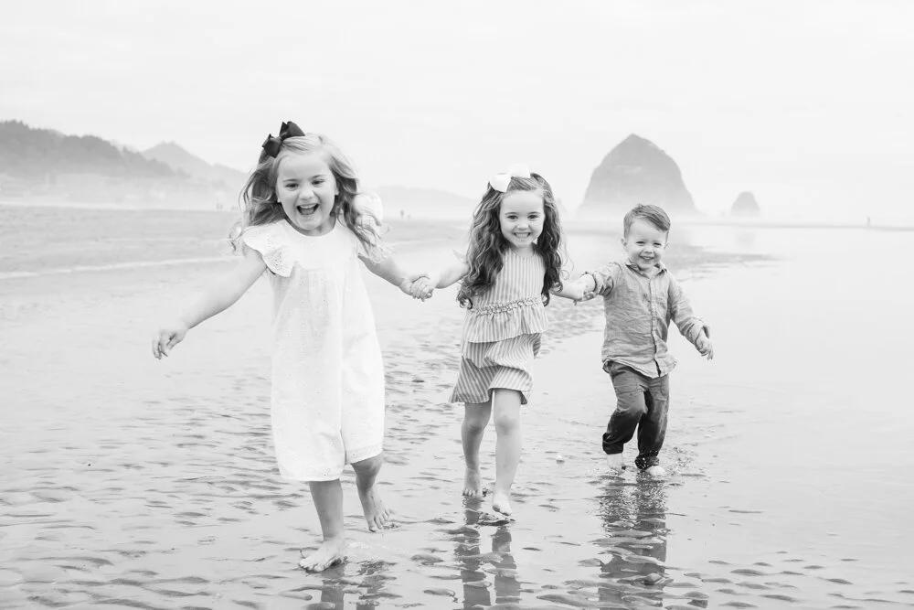 CannonBeach-Oregon-Family-Photographer-DanRice19_0058.jpg