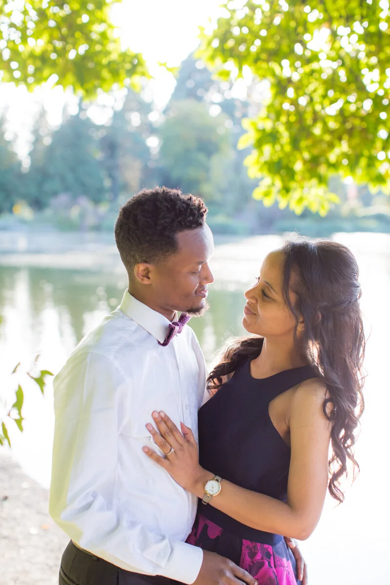 PortlandEngagementPhotographer-CrystalSprings_009.jpg