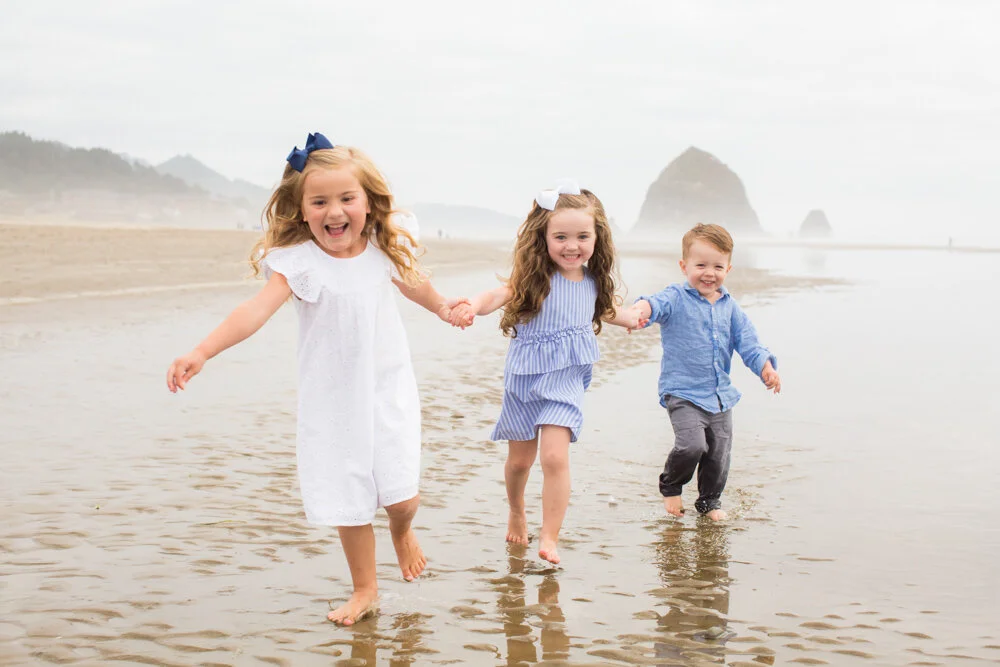 CannonBeach-Oregon-Coast-Wedding-Family-Photographer-DanRice20_001.jpg