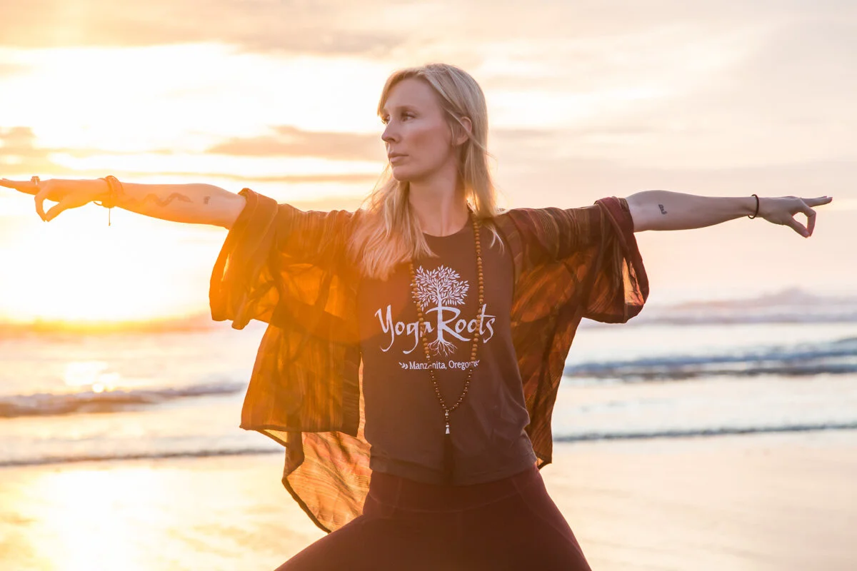 YogaRoot-Oregoncoast-photographer-Manzanita20_013.jpg