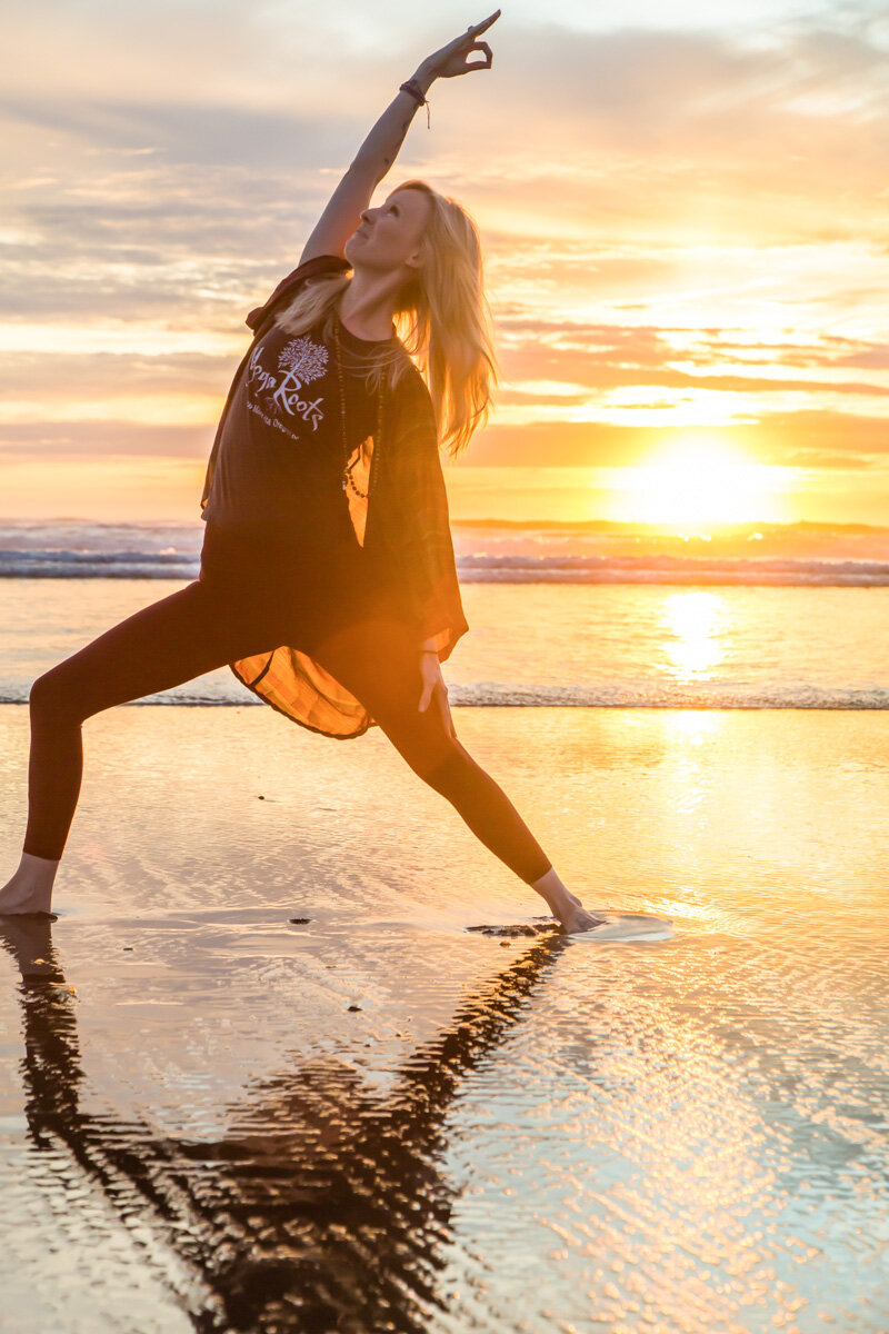 YogaRoot-Oregoncoast-photographer-Manzanita20_012.jpg