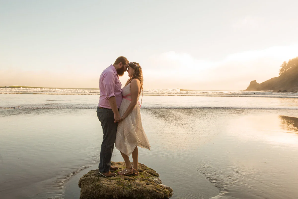 OregonCoast-Beach-Elopement-DanRice-Photography20_012.jpg