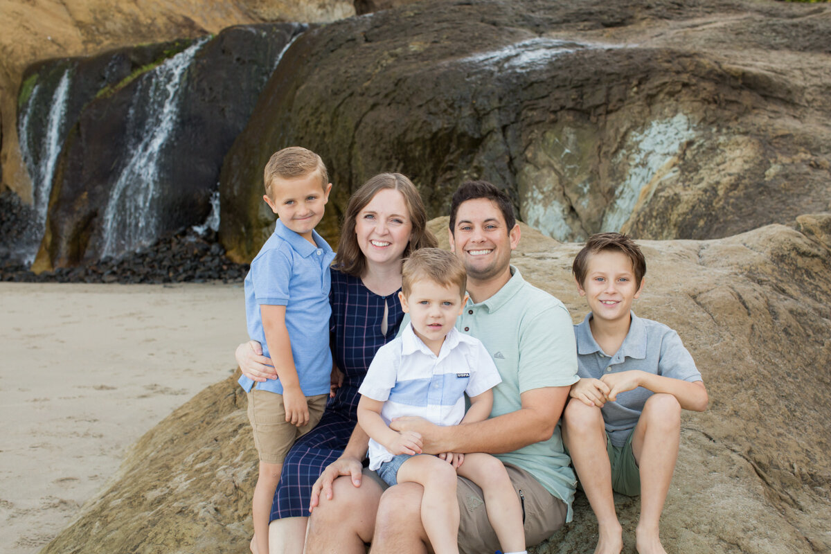 OregonCoast-HugPoint-Family-Photographer-DanRice20_004.jpg