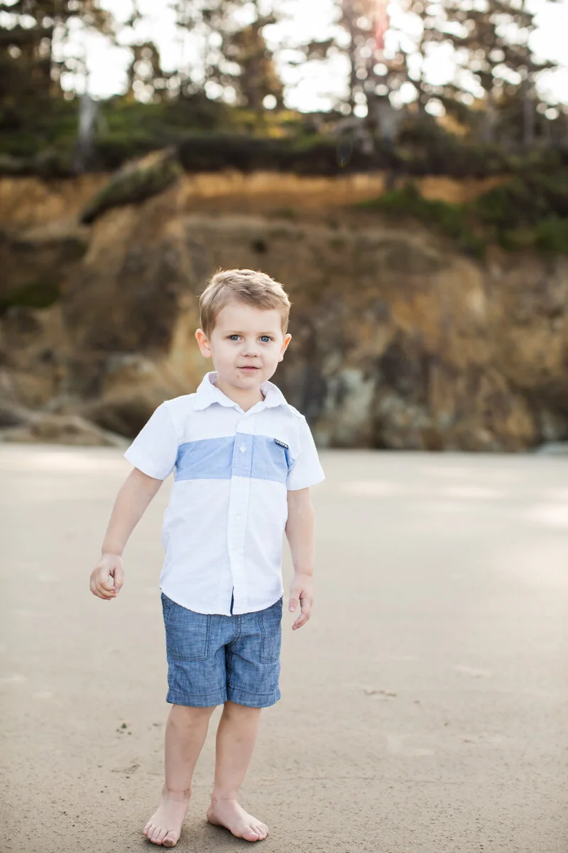 OregonCoast-HugPoint-Family-Photographer-DanRice20_024.jpg