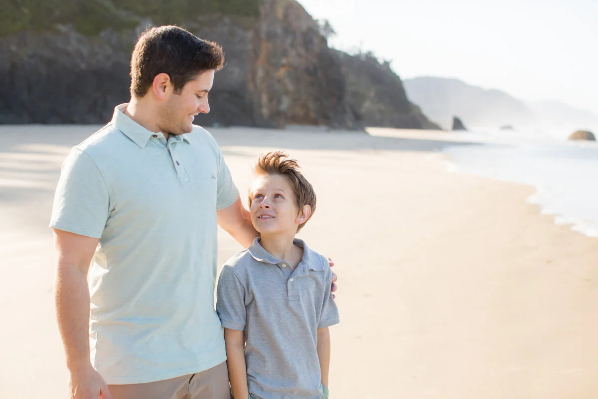 OregonCoast-HugPoint-Family-Photographer-DanRice20_040.jpg