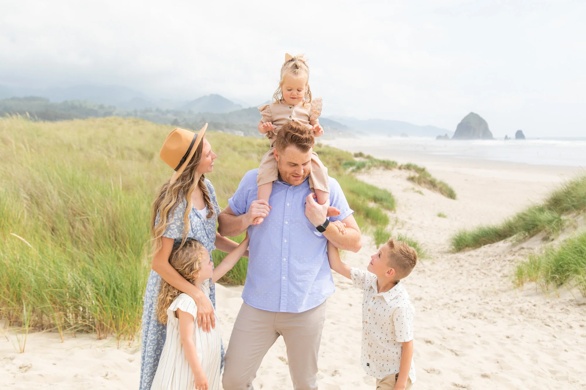 OregonCoast-CannonBeach-Family-Photographs-DanRice-July2020_002.jpg