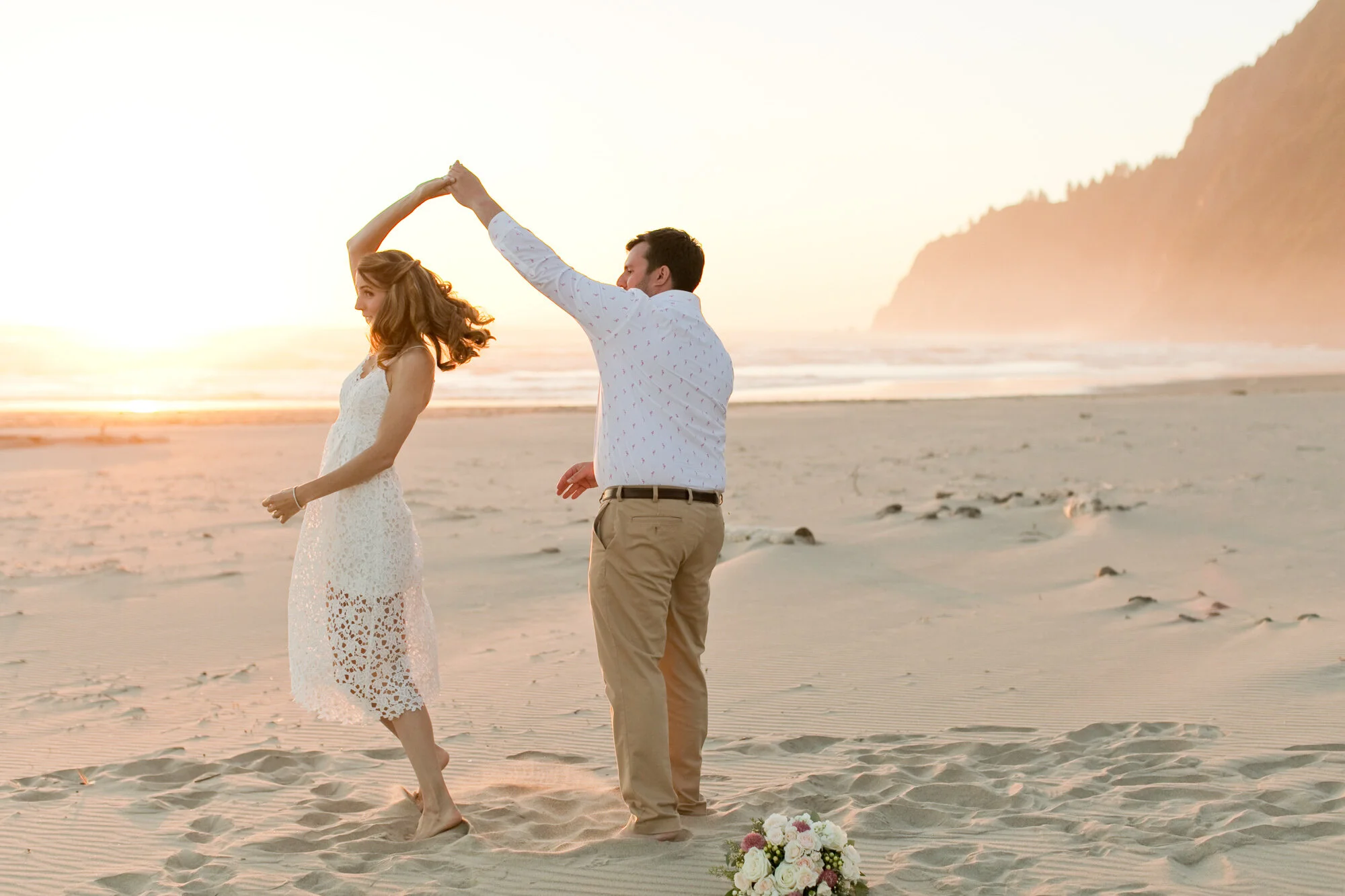 Elopement-Ceremony-Manzanita-Oregon-Coast-DanRice20_031.jpg