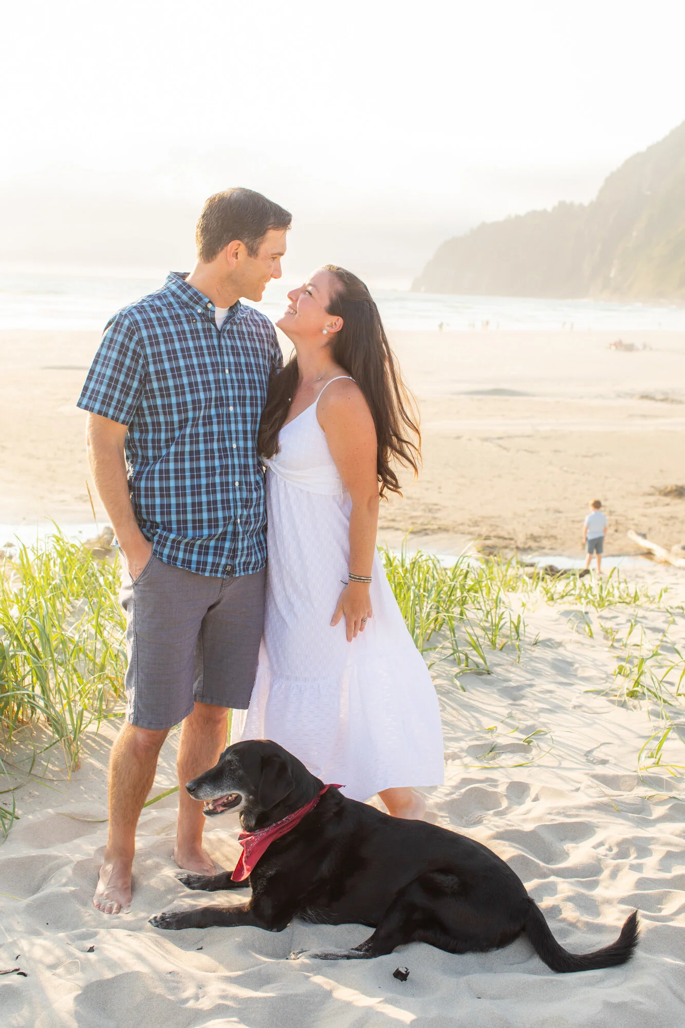 Manzanita-OregonCoast-Family-Photographer-DanRice20_032.jpg
