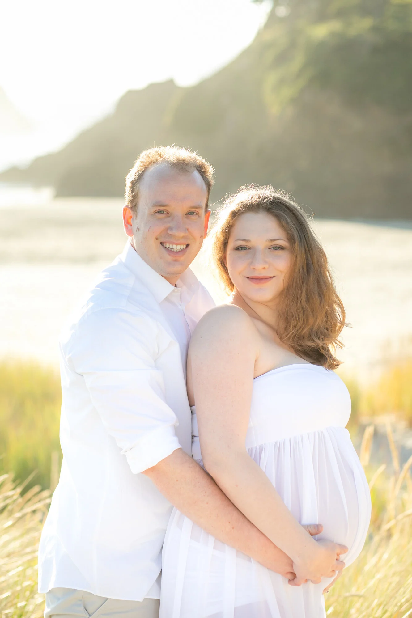 Maternity-Photographer-CannonBeach-OregonCoast-DanRice20_009.jpg