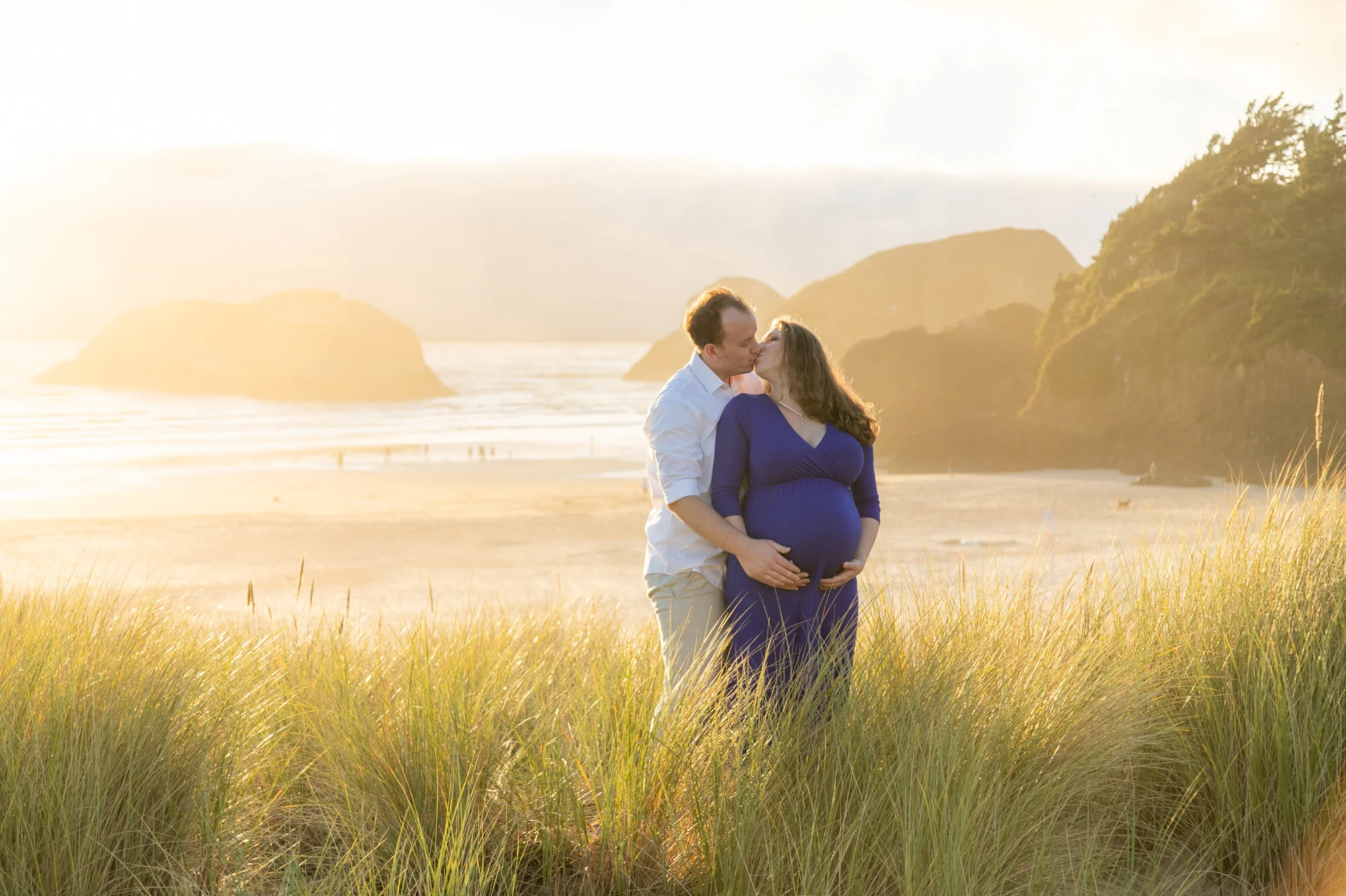 Maternity-Photographer-CannonBeach-OregonCoast-DanRice20_041.jpg