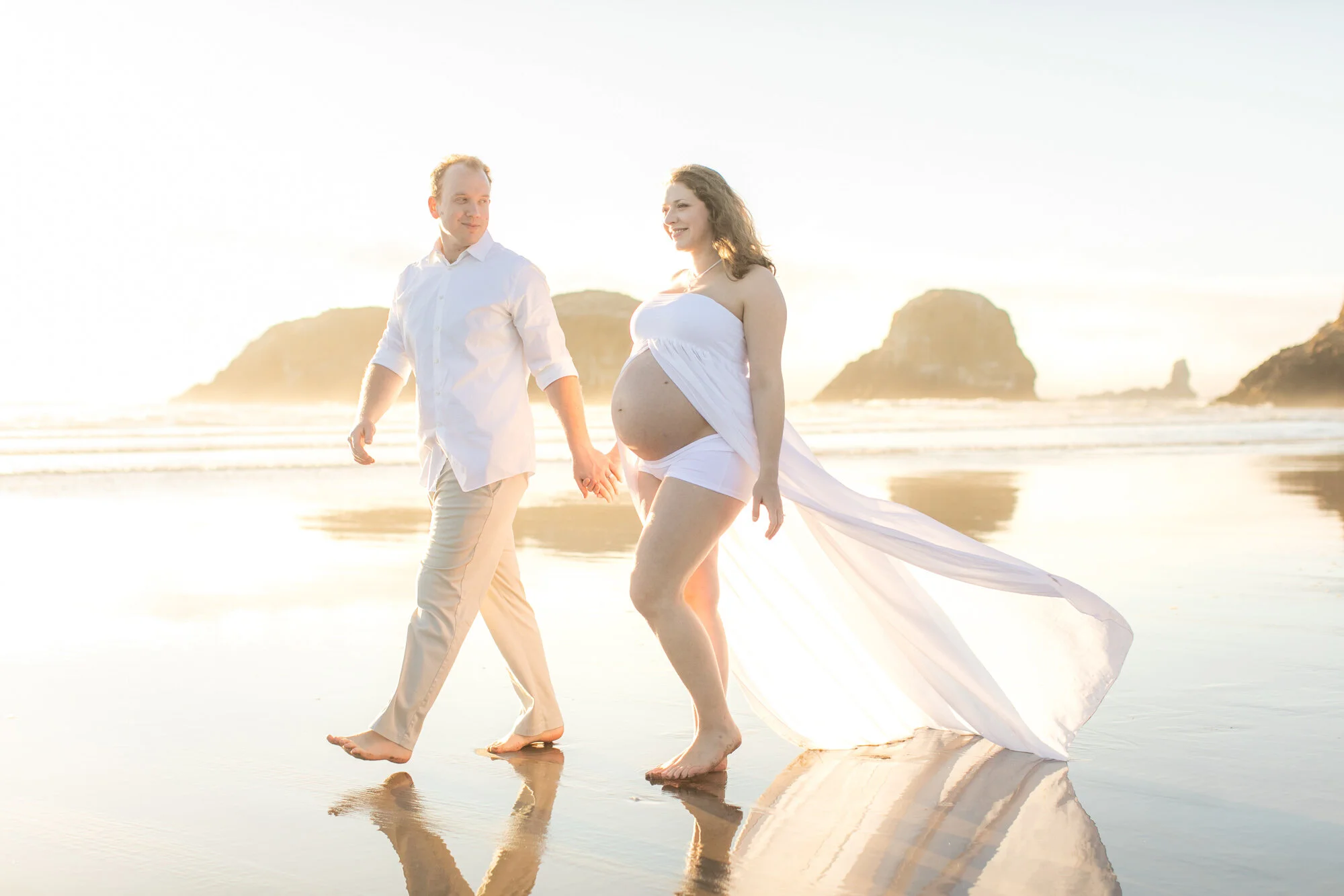 Maternity-Photographer-CannonBeach-OregonCoast-DanRice20_024.jpg