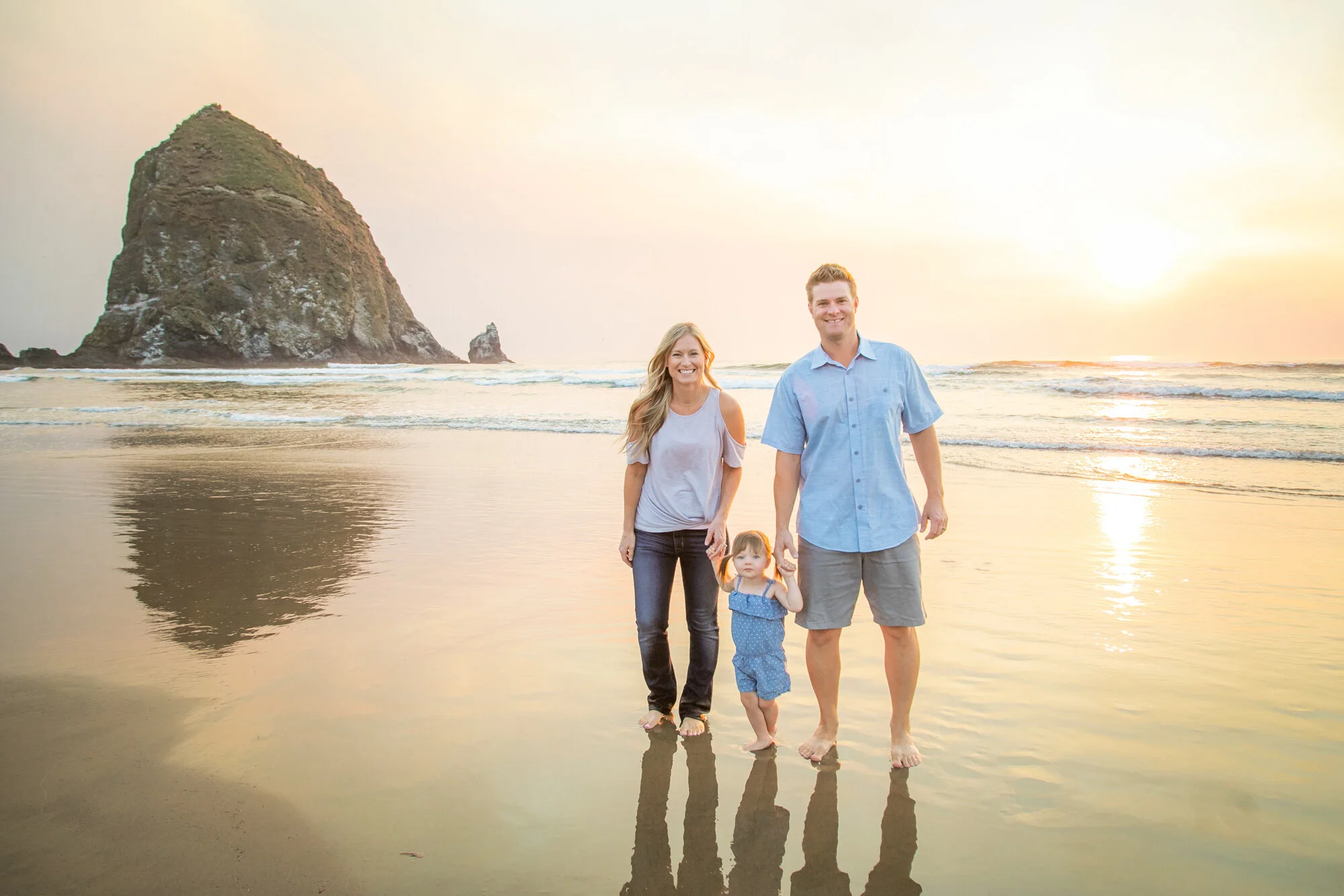 DanRice-CannonBeach-Sunset-Family-Photographer20_016.jpg