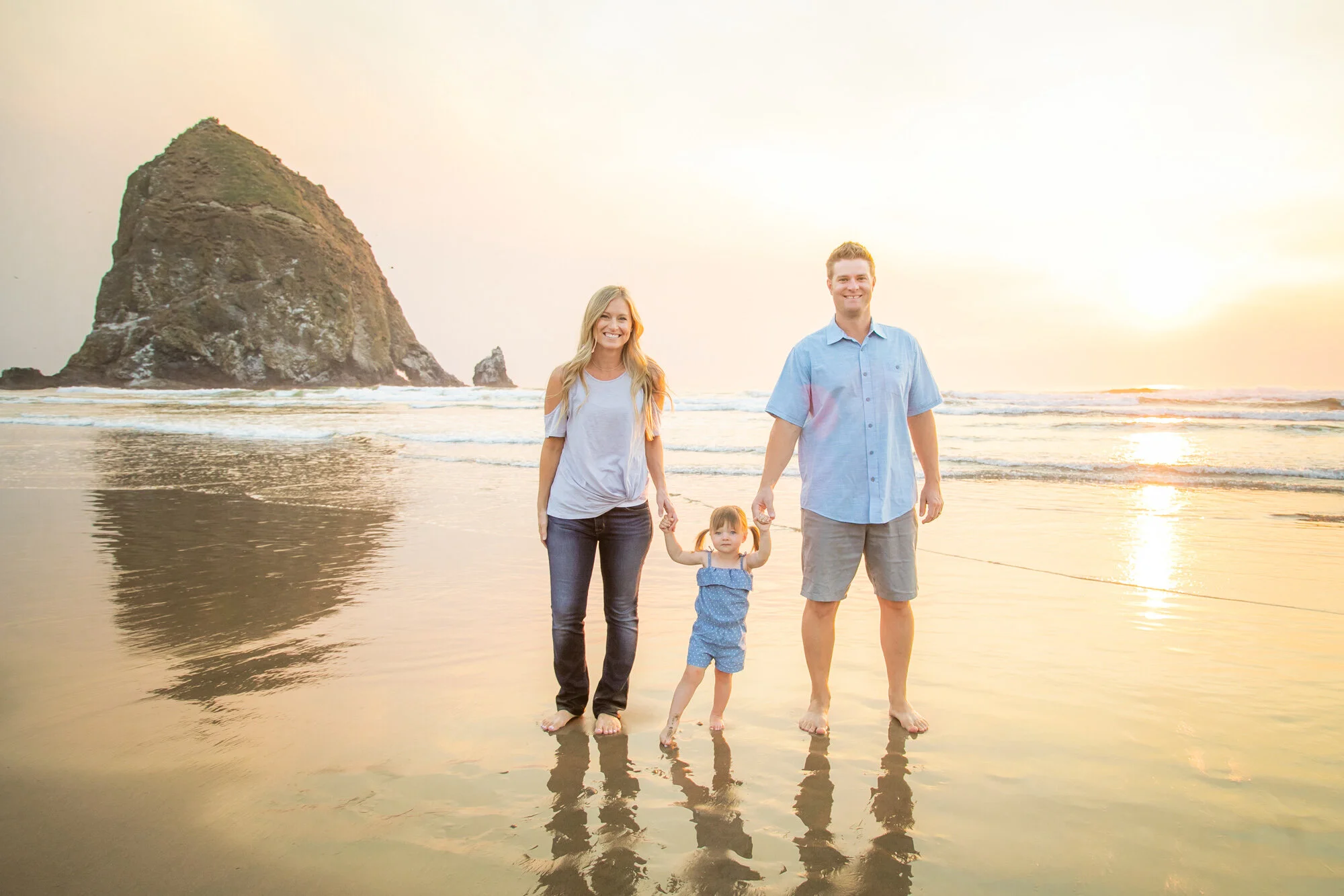 DanRice-CannonBeach-Sunset-Family-Photographer20_017.jpg
