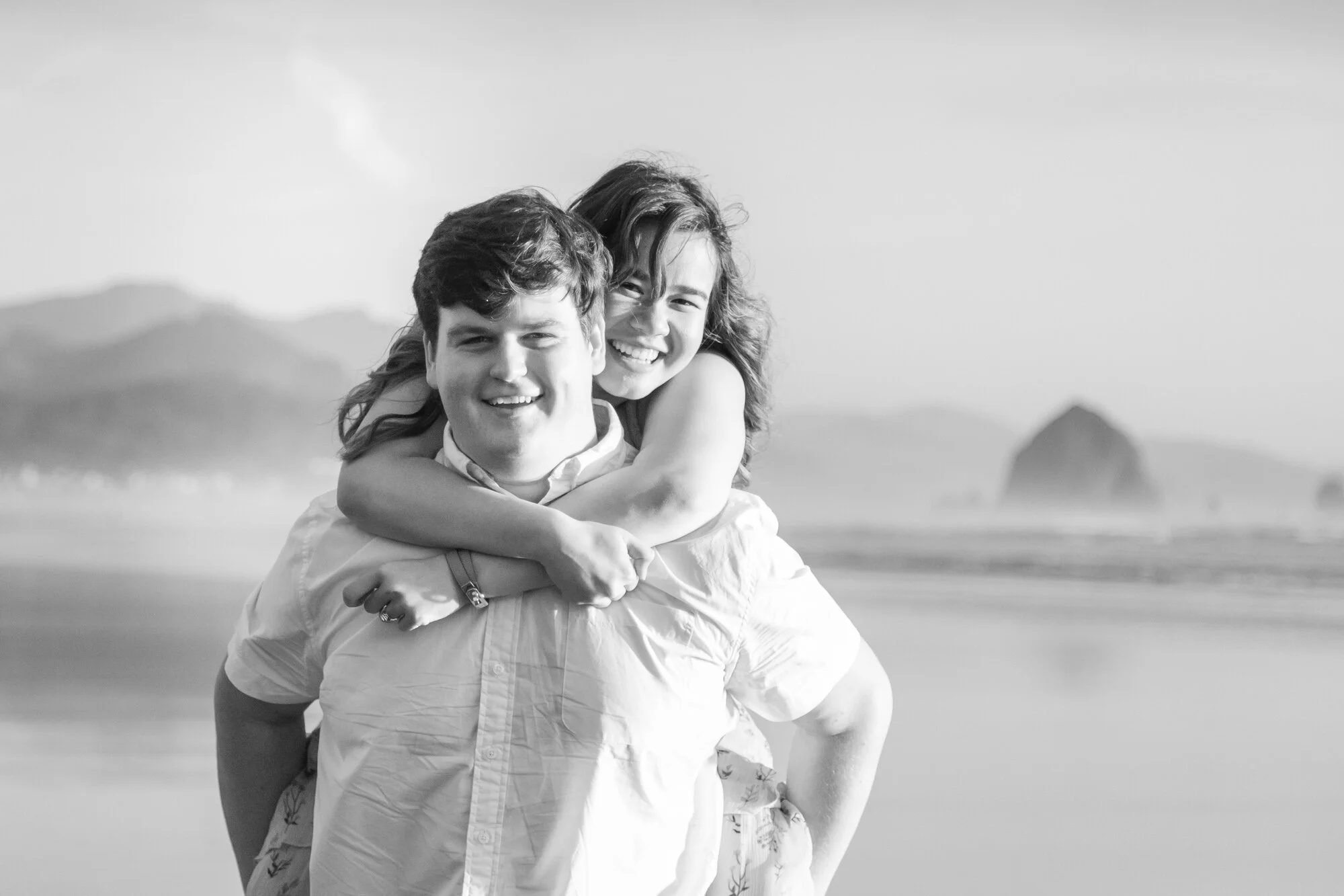 CannonBeach-Engagement-Photographer-DanRice20_032.jpg