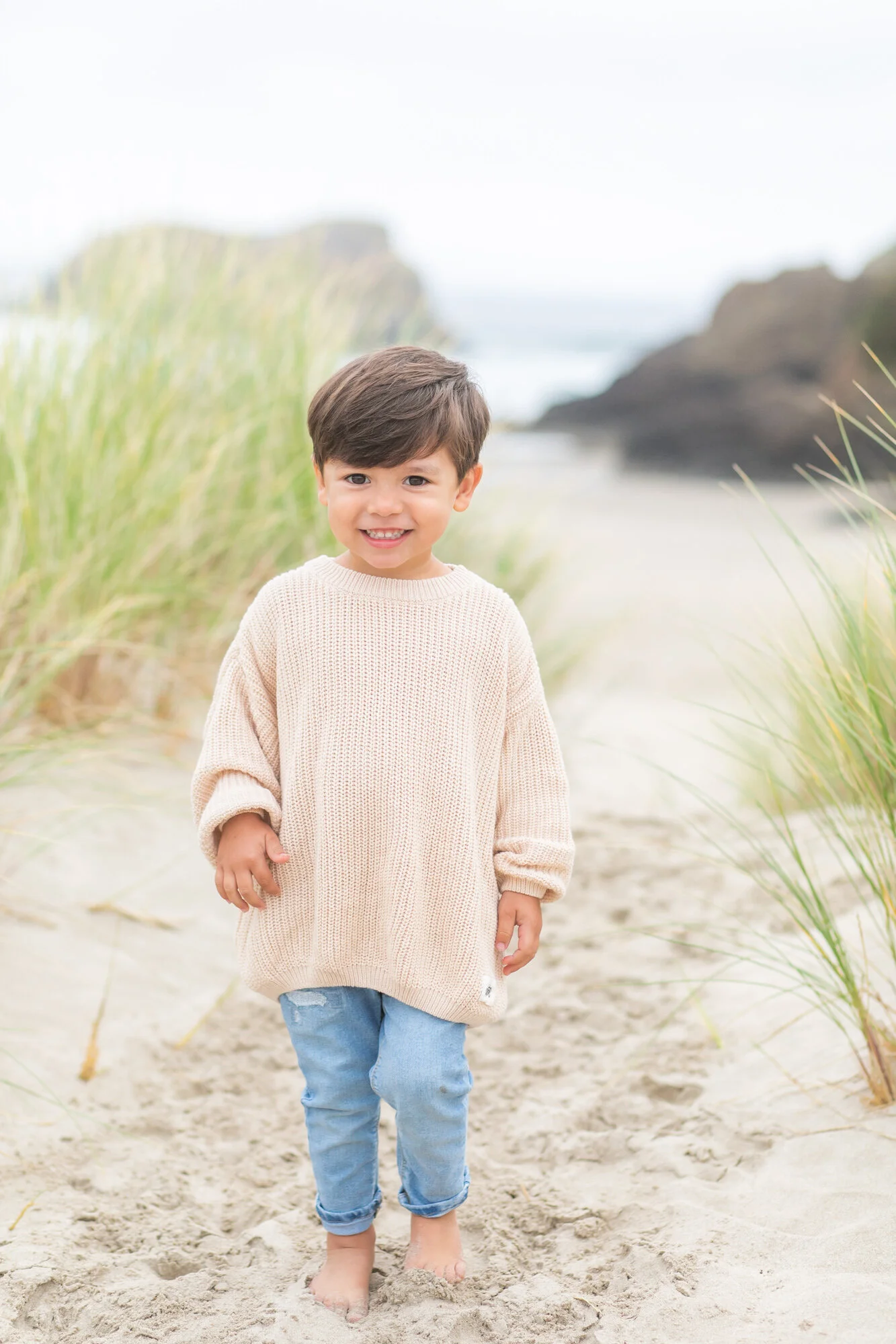 CannonBeach-Family-Photo-Session-DanRice20_009.jpg