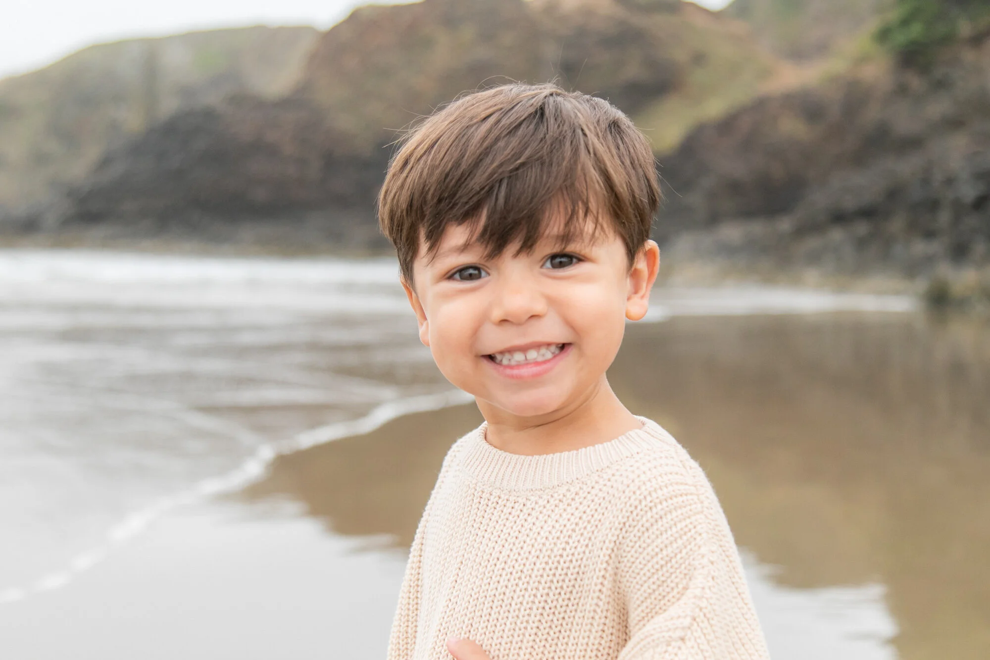 CannonBeach-Family-Photo-Session-DanRice20_025.jpg