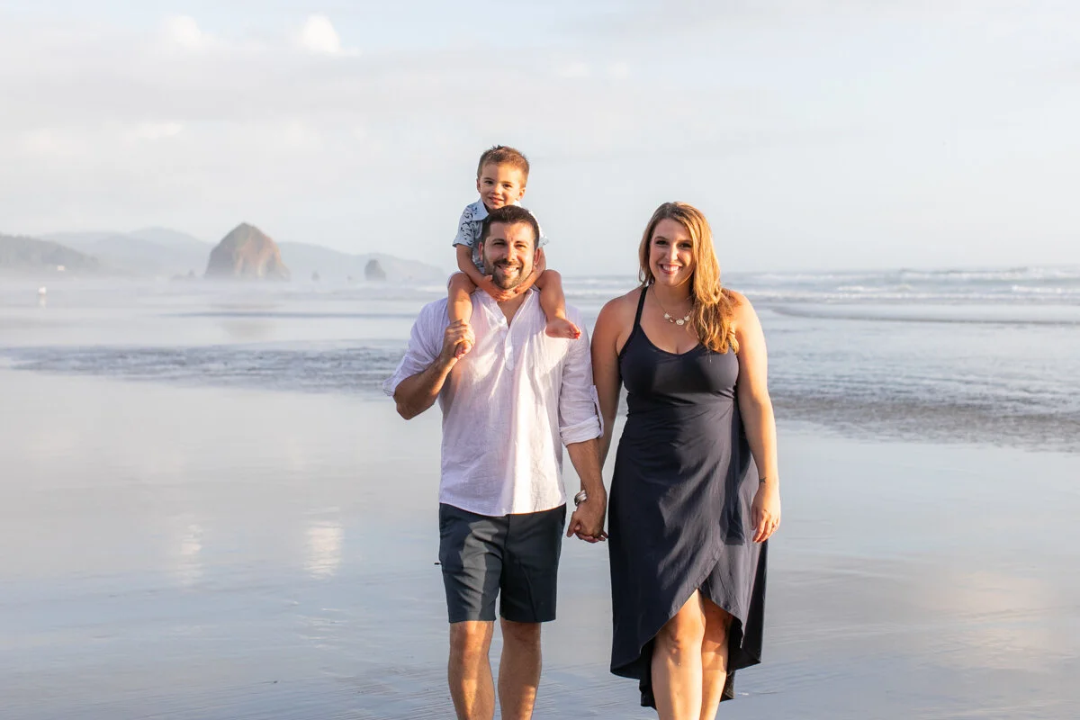 CannonBeach-Family-Photographer-DanRice21_023.jpg