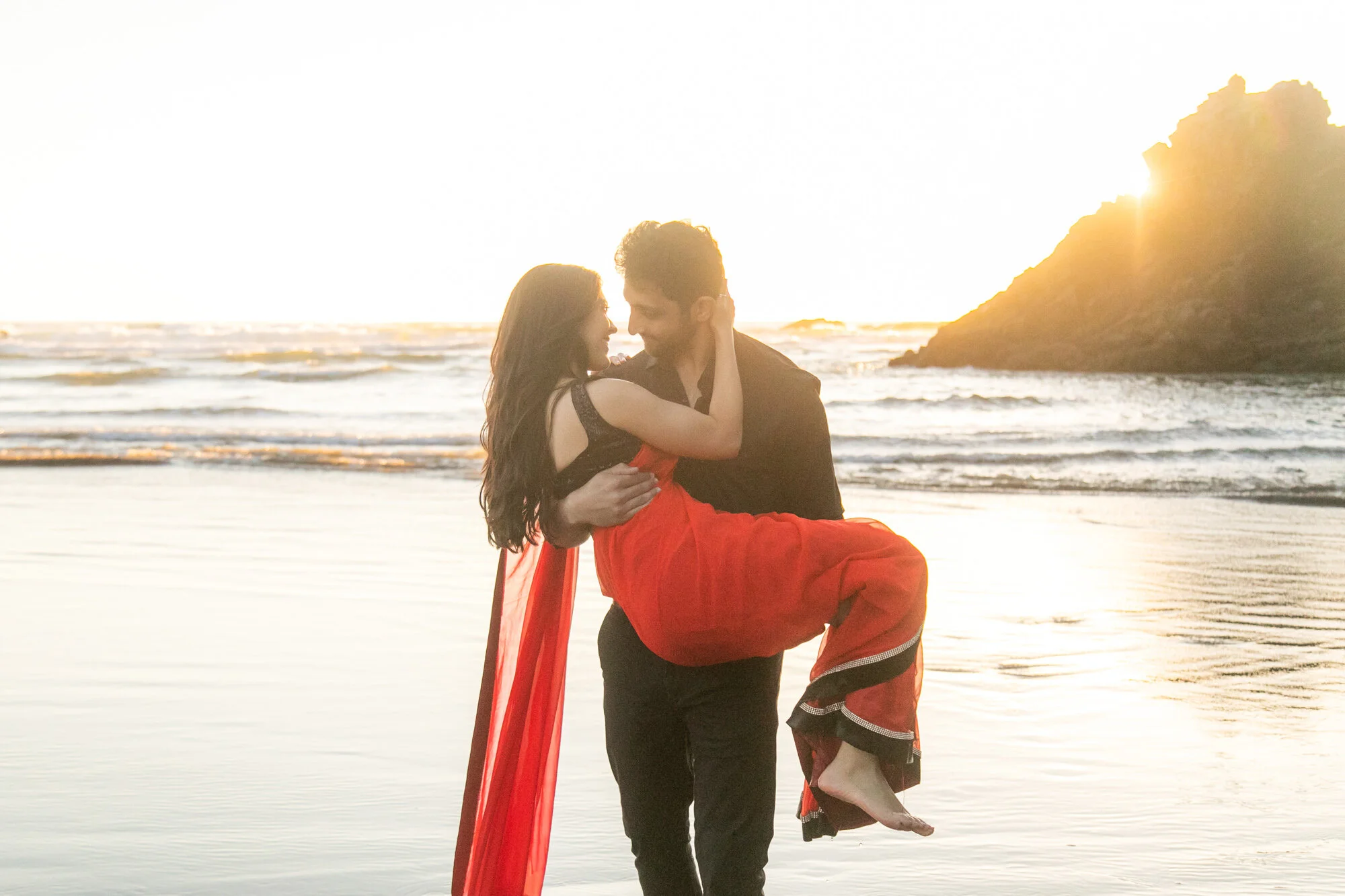 EcolaStatePark-CannonBeach-Engagement-Photographer-DanRice21_024.jpg