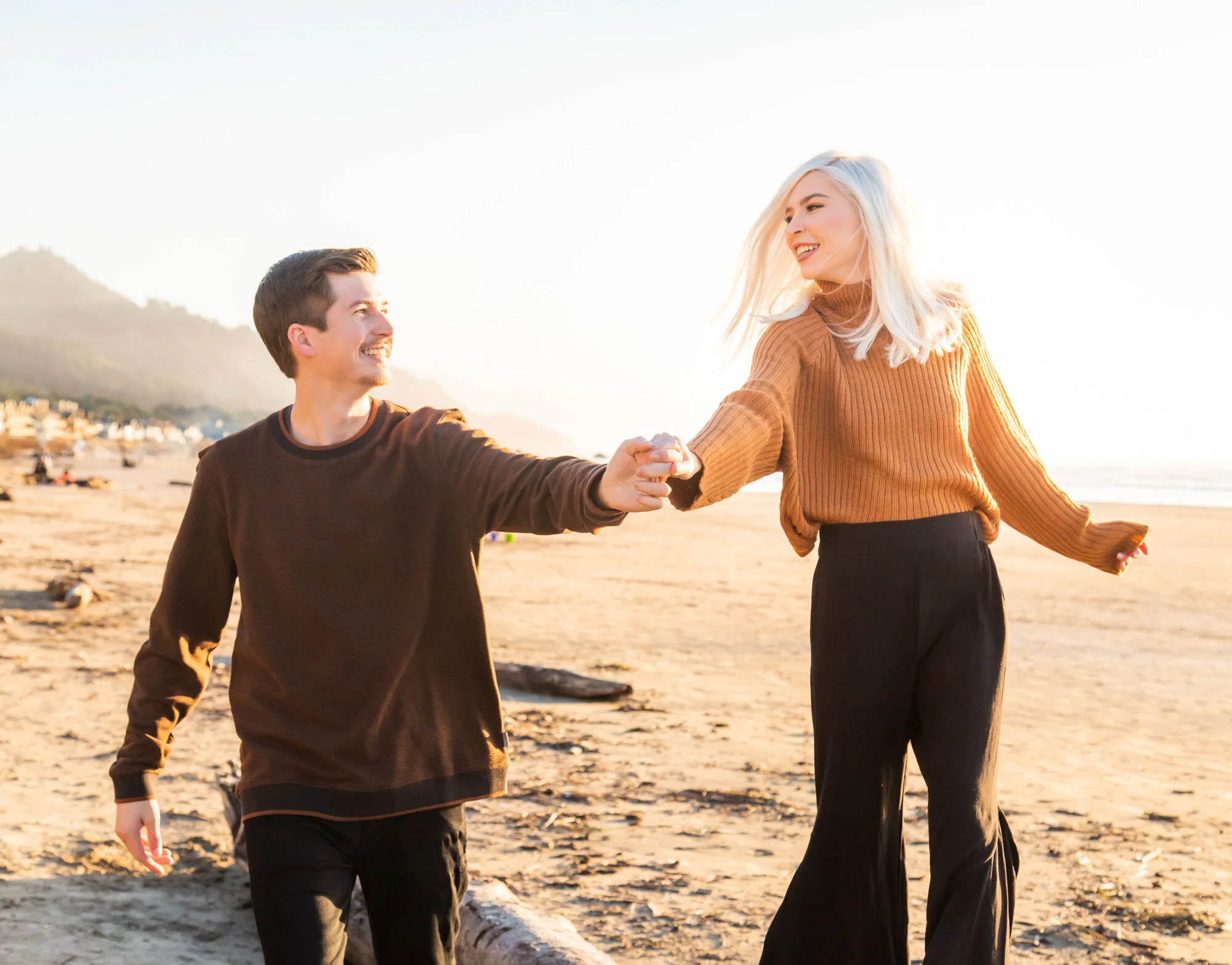 HaystackRock-Engagement-Photography-Sunset-Session-DanRice21_002.jpg