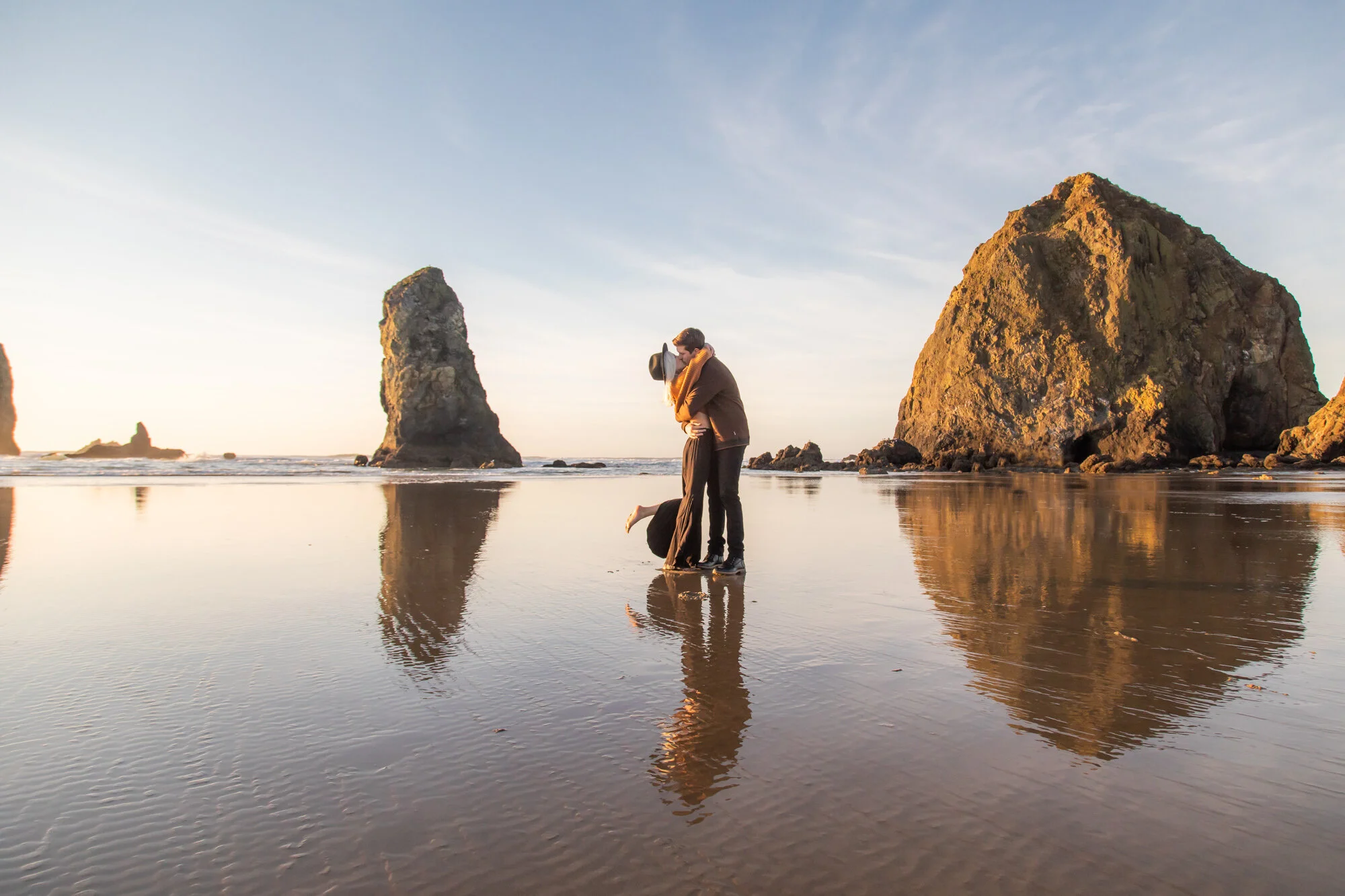 HaystackRock-Engagement-Photography-Sunset-Session-DanRice21_011.jpg