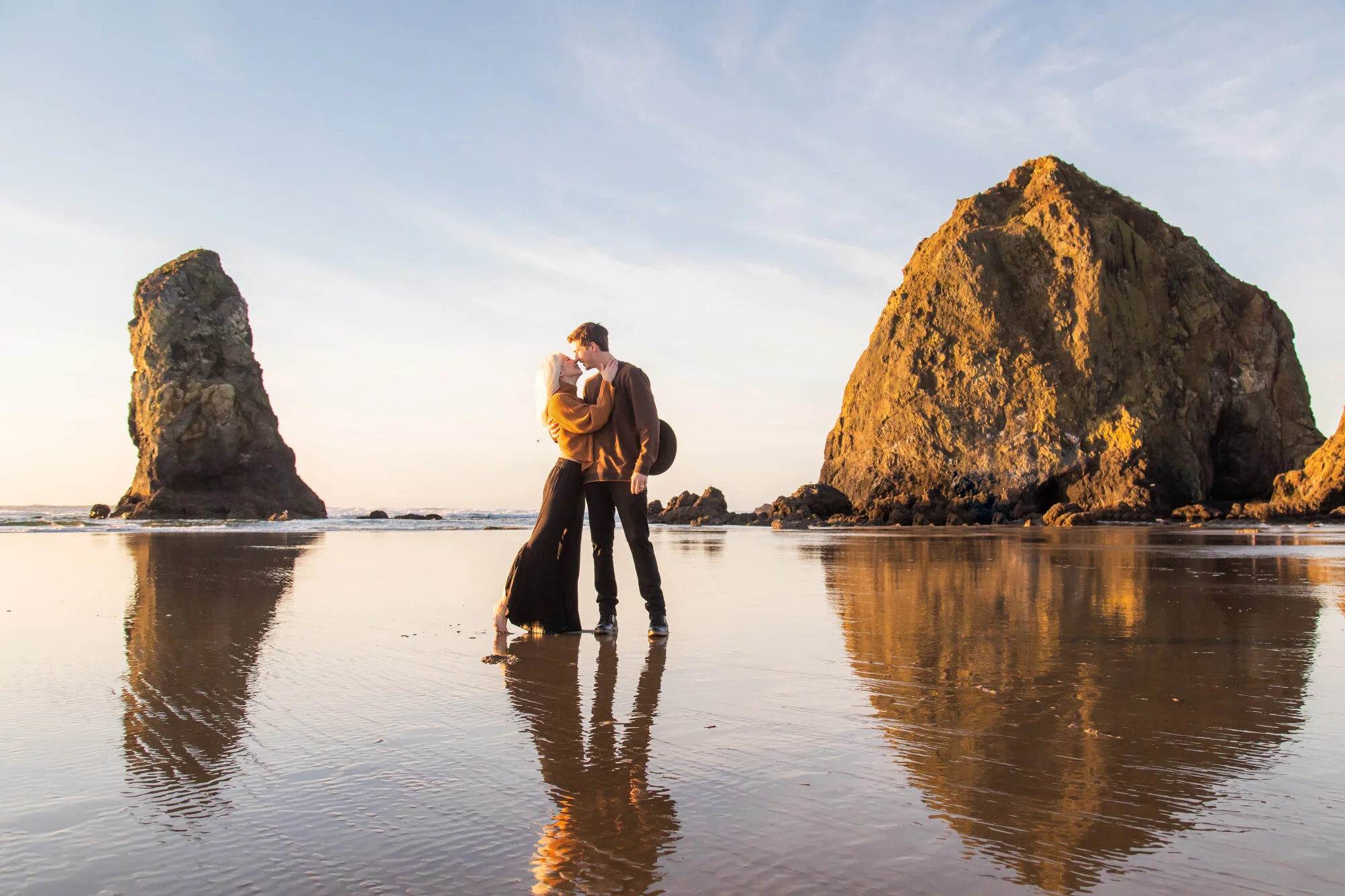HaystackRock-Engagement-Photography-Sunset-Session-DanRice21_015.jpg