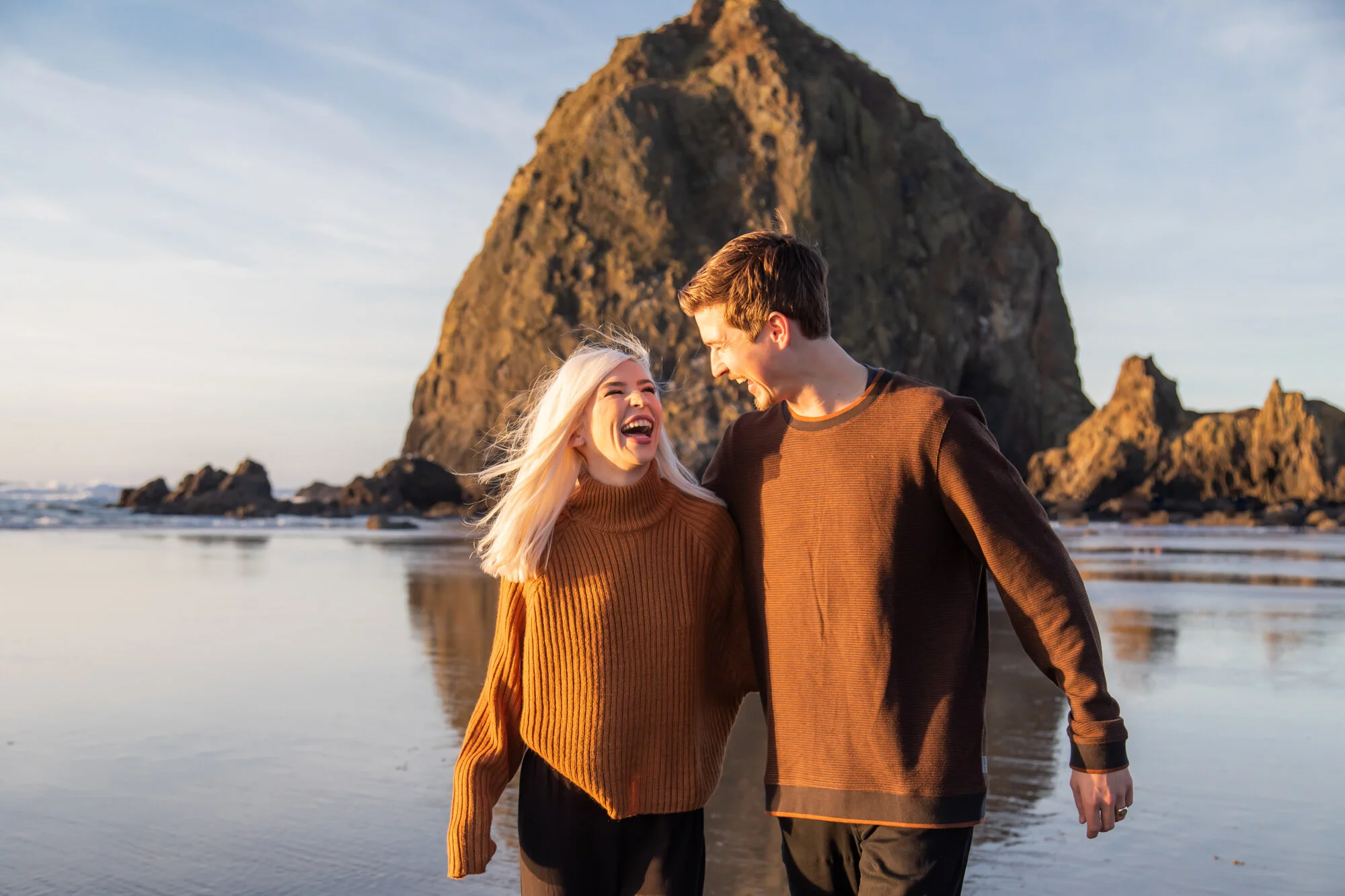 HaystackRock-Engagement-Photography-Sunset-Session-DanRice21_016.jpg