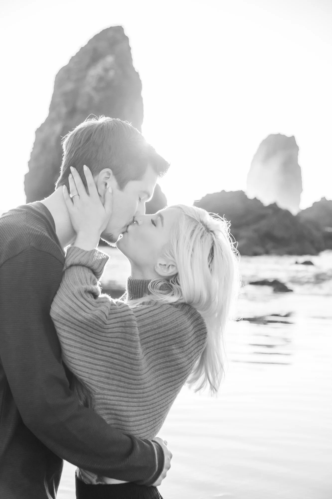 HaystackRock-Engagement-Photography-Sunset-Session-DanRice21_023.jpg