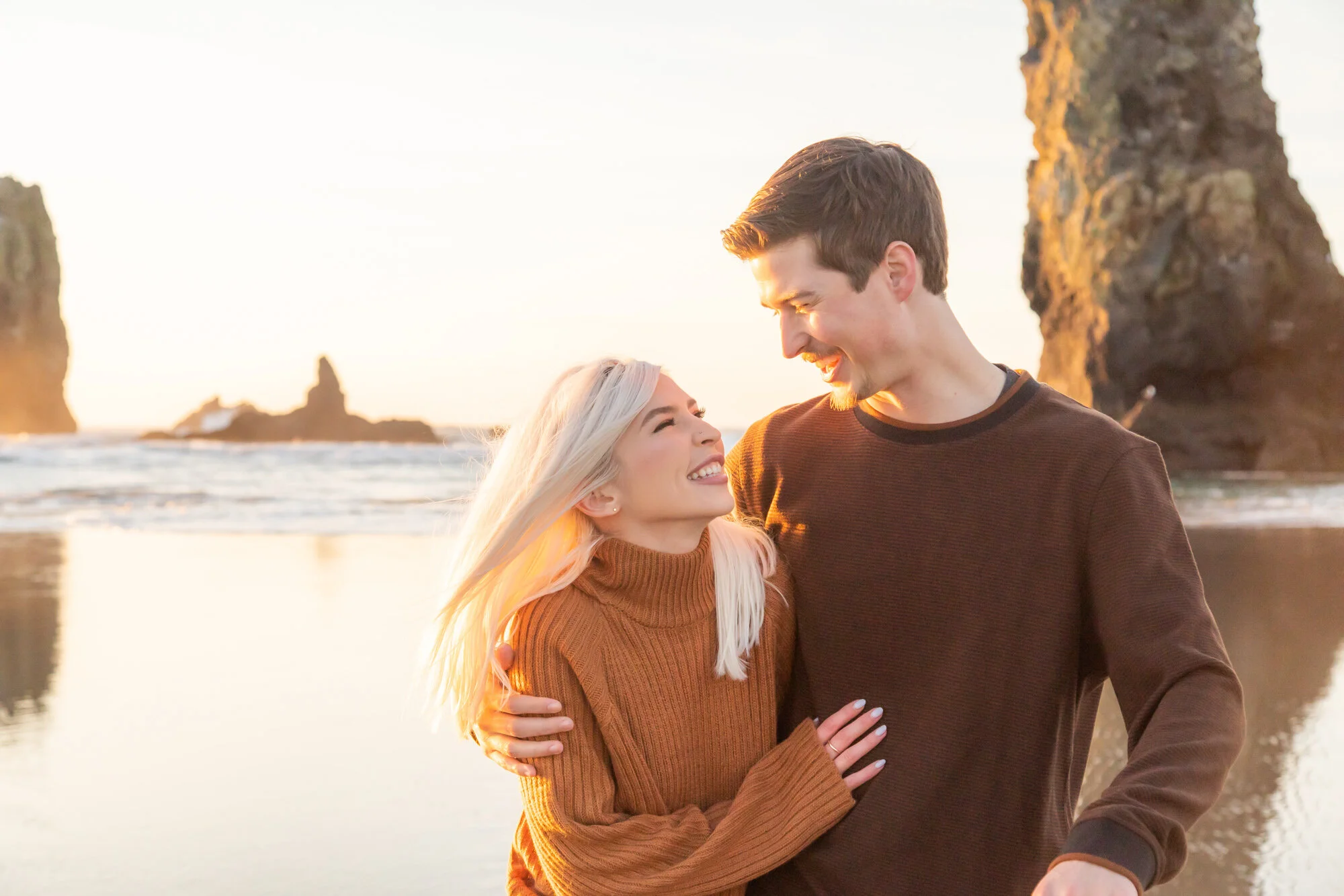 HaystackRock-Engagement-Photography-Sunset-Session-DanRice21_036.jpg