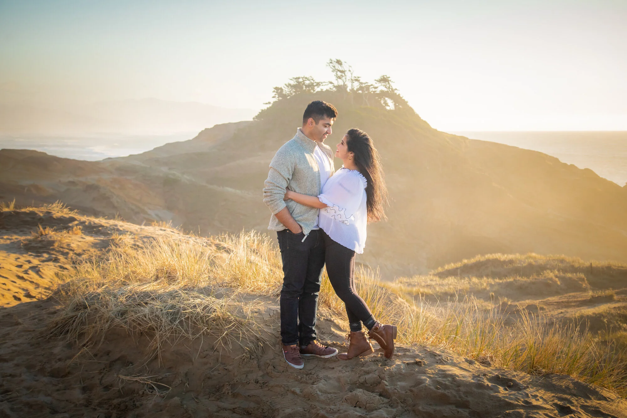 PacificCity-CapeKiwanda-Engagement-Photographer-DanRice21_024.jpg
