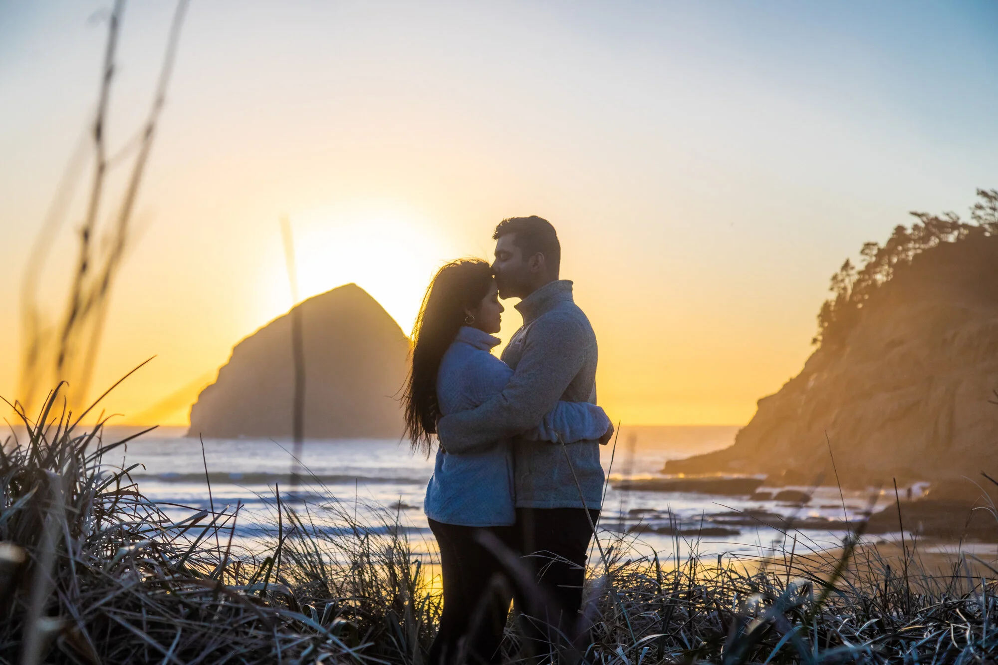 PacificCity-CapeKiwanda-Engagement-Photographer-DanRice21_052.jpg