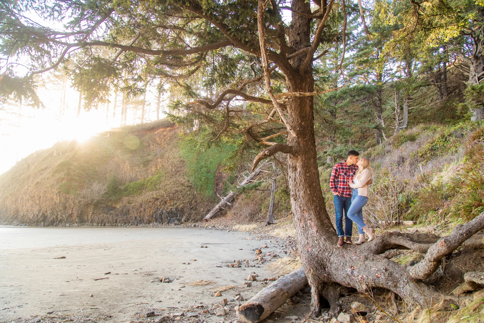 CannonBeach-Engagement-Session-DanRice21_001.jpg
