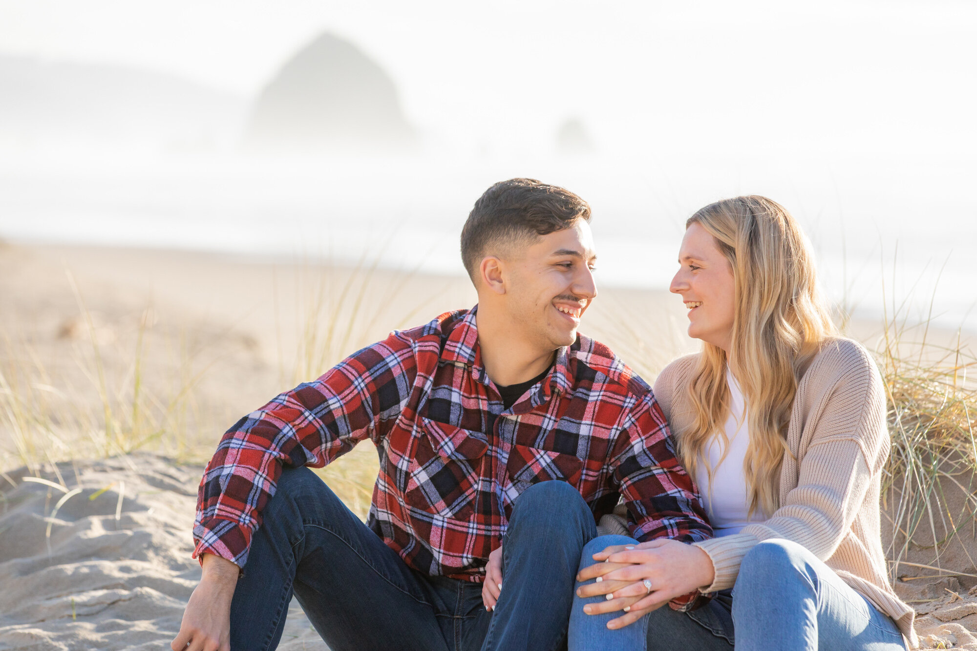 CannonBeach-Engagement-Session-DanRice21_010.jpg