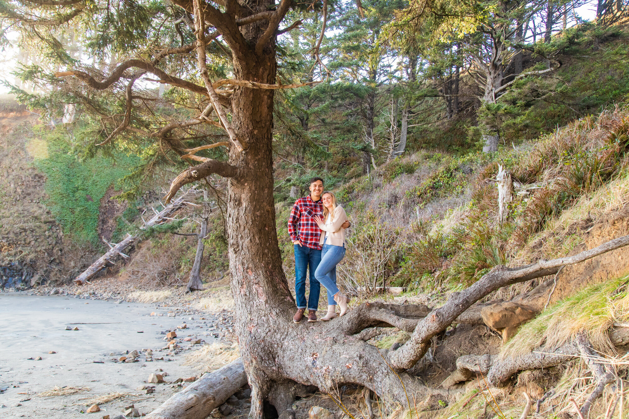 CannonBeach-Engagement-Session-DanRice21_014.jpg