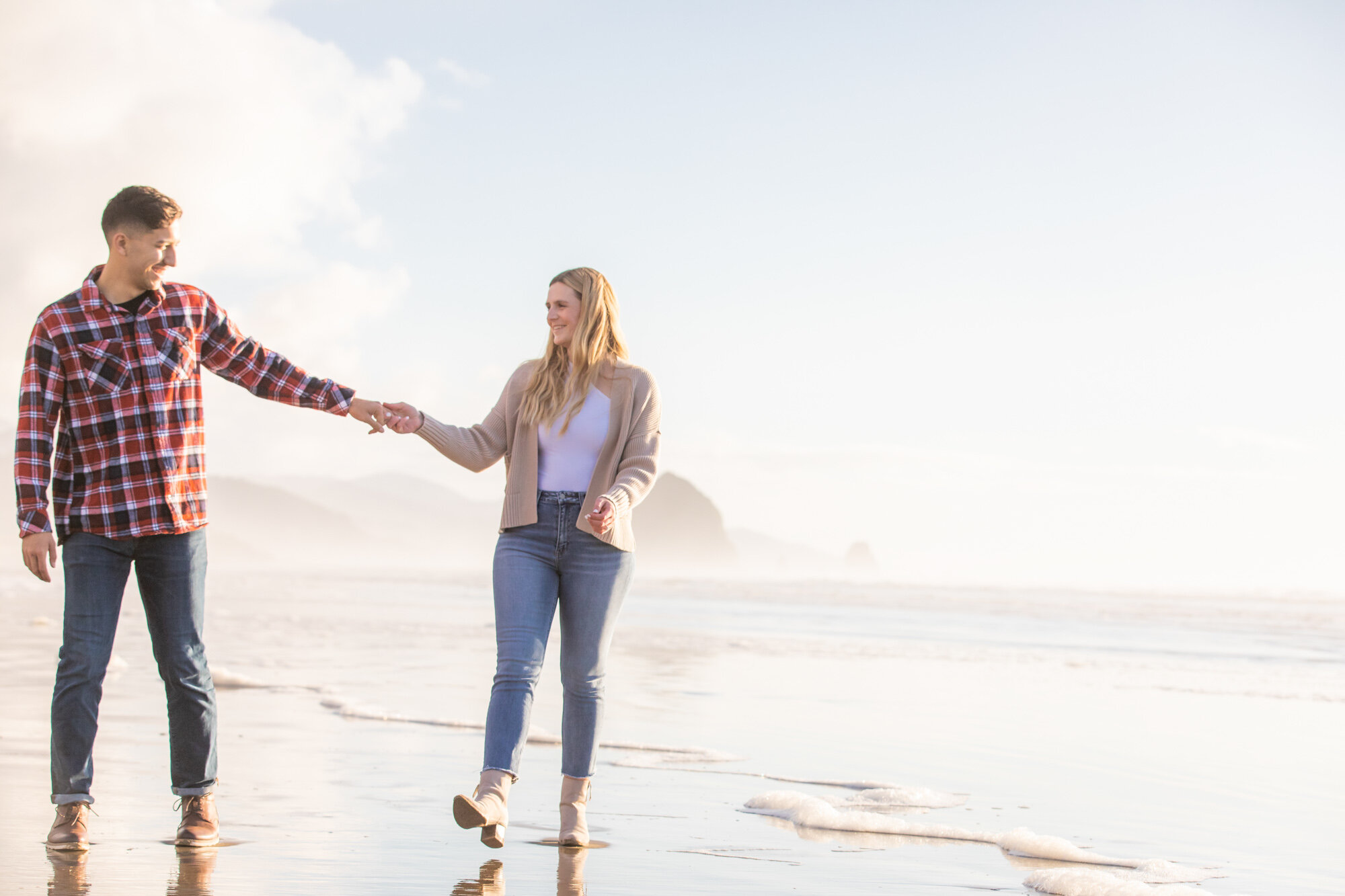 CannonBeach-Engagement-Session-DanRice21_028.jpg