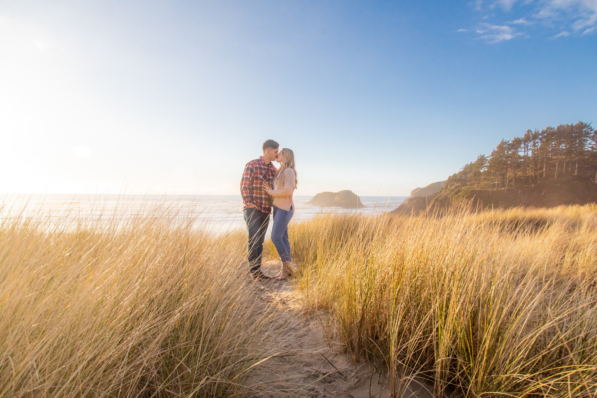 CannonBeach-Engagement-Session-DanRice21_041.jpg